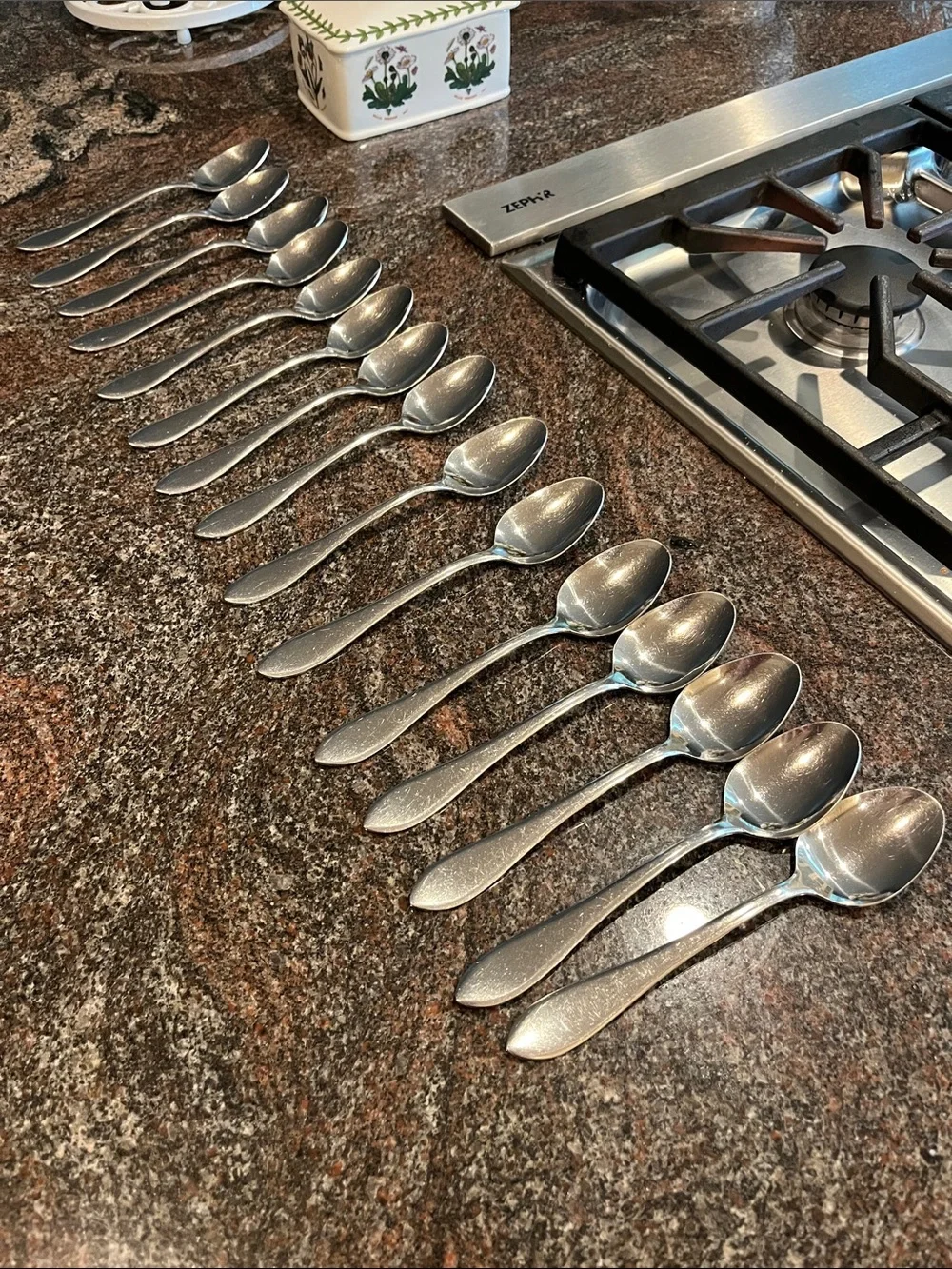 Retroneu Set of 15 Large Spoons